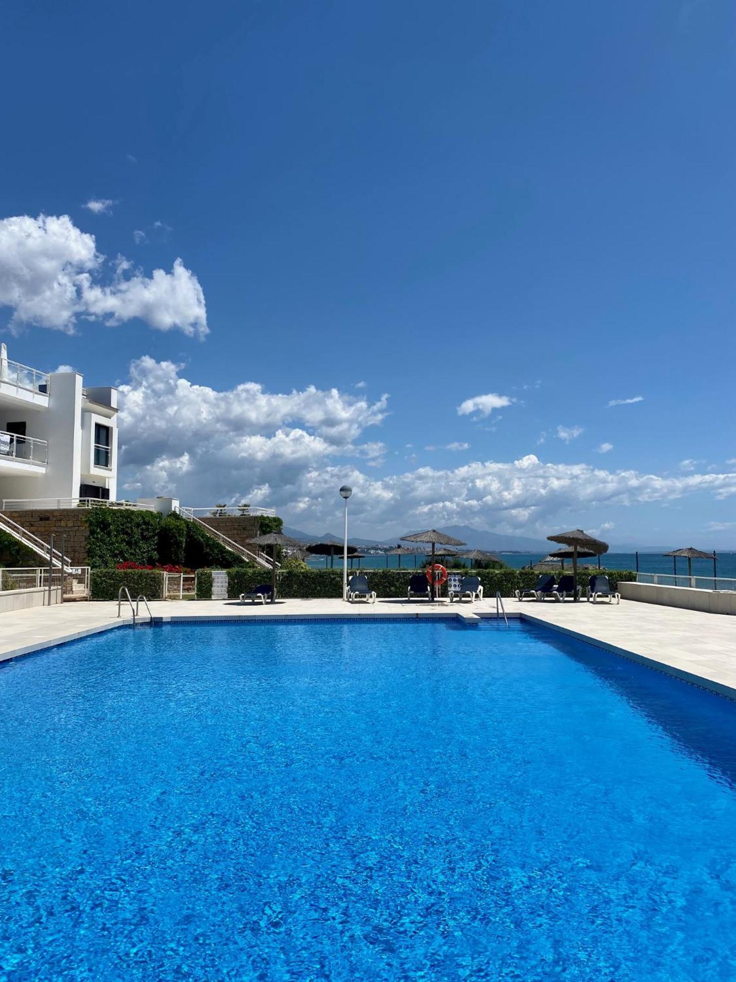 Sunshine Beach Front Complex, Wifi, Modern 卡萨雷斯 外观 照片